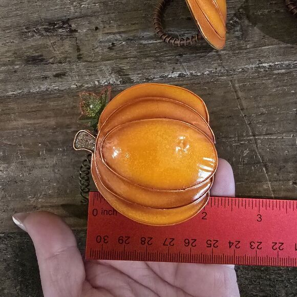Set of 8 Fall Thanksgiving Metal Pumpkin Napkin Ring Holders Rustic - Picture 4 of 5